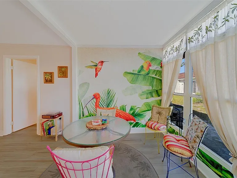 13827 Mission Oaks Blvd — Photo 12