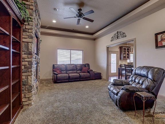 5th image of 1593 S Scenic Sunrise Dr
