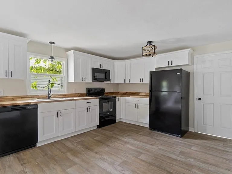 444 Wilson St #B — Photo 7