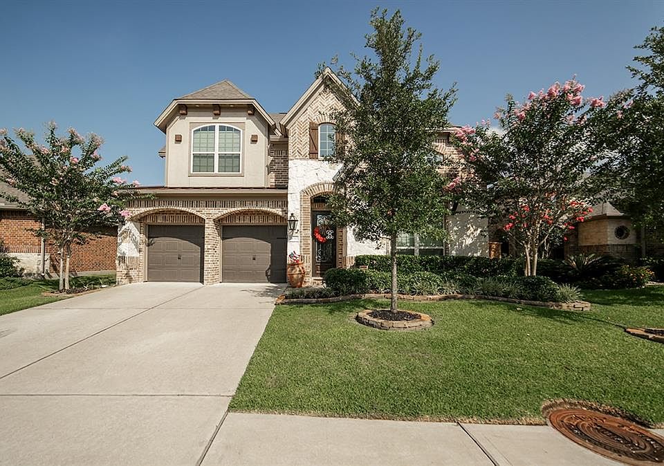 1st image of 24310 Bella Florence Dr