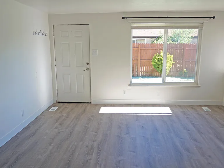 1625 Pierce St #2 — Photo 2