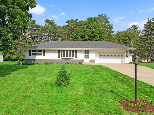 2810 Beam Ln, Eagan, MN 55121