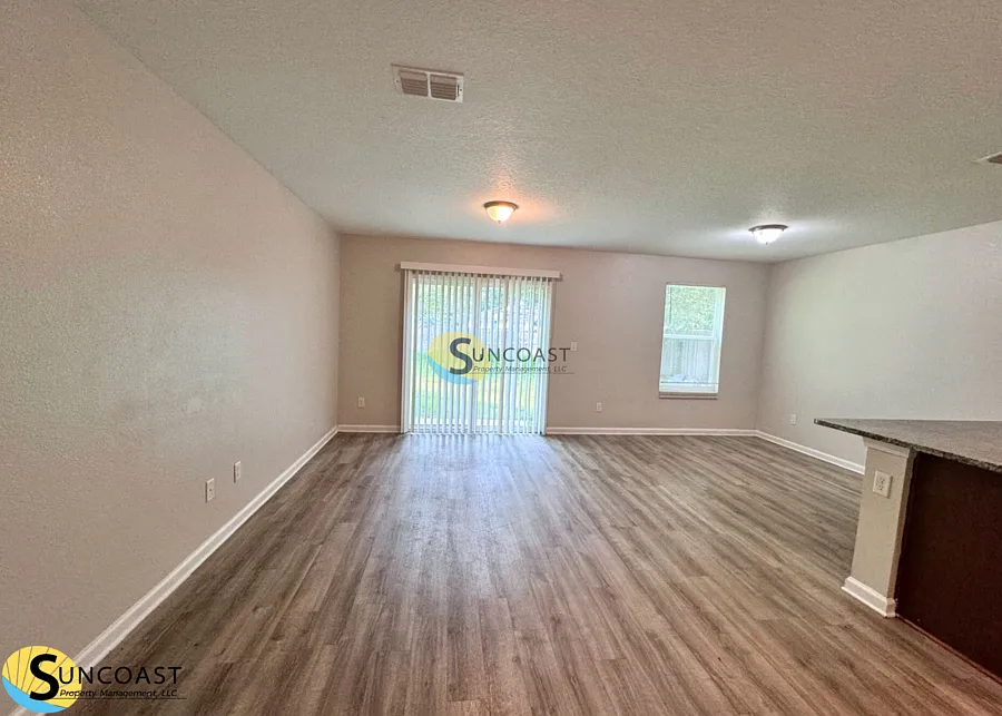 Coming Soon! Townhome Near Collins! — Photo 4