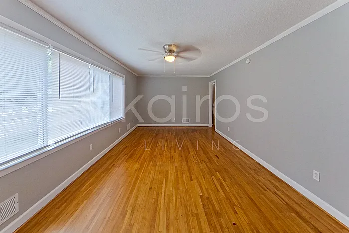 3 bed, 1.5 bath, 1032 sqft, $1,695 — Photo 2
