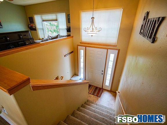 5th image of 1490 Antler Dr