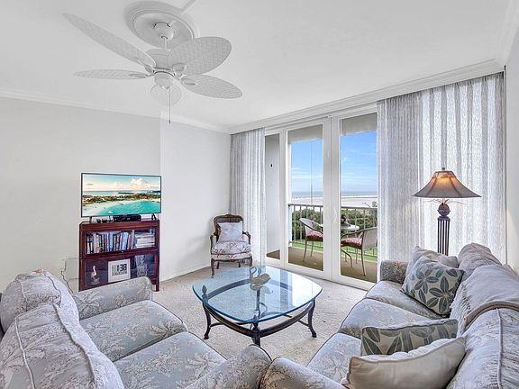 3rd image of 58 N Collier Blvd APT 502