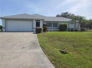 6460 Blueberry Dr, Englewood, FL 34224