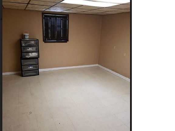 2nd image of 274 Yates Ave