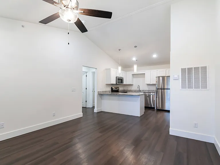 The Aviator Apartments — Photo 20