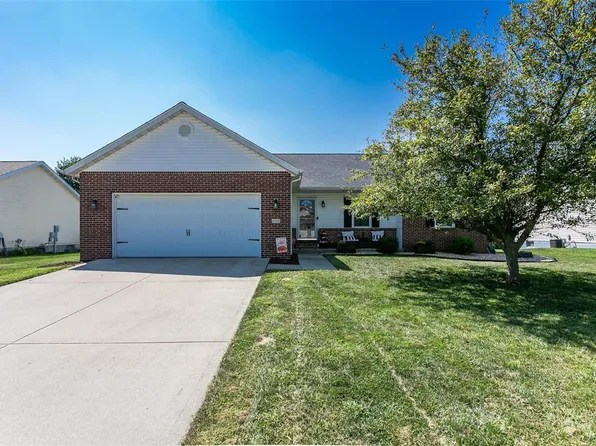 132 Shadowbrooke, Troy, IL 62294