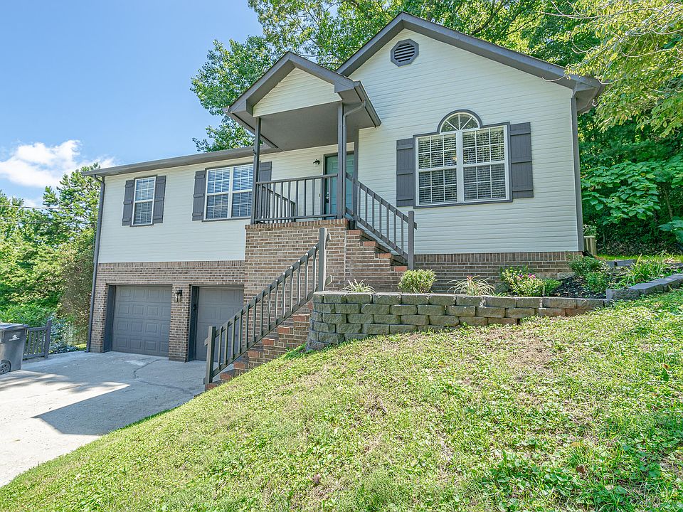 1st image of 5104 Aubrey Ln