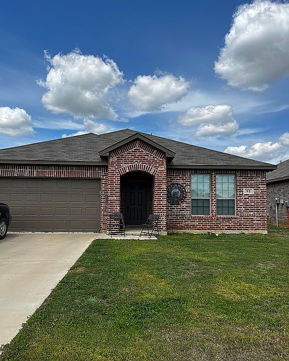 2 car garage - electric open