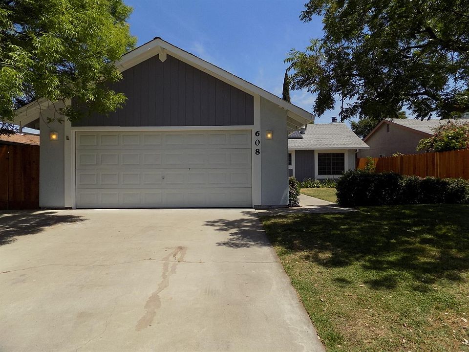1st image of 608 Fern Dell Ln