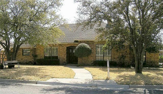 1st image of 718 Hillview Dr