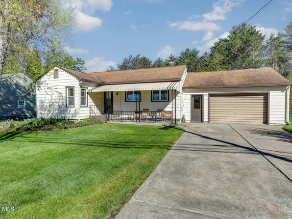 450 S Kingsboro Avenue, Johnstown, NY 12095