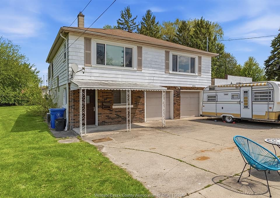1st image of 224 Lesperance Rd