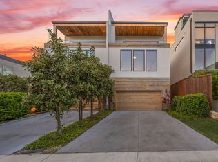 3517 Edgewater St, Dallas, TX 75205