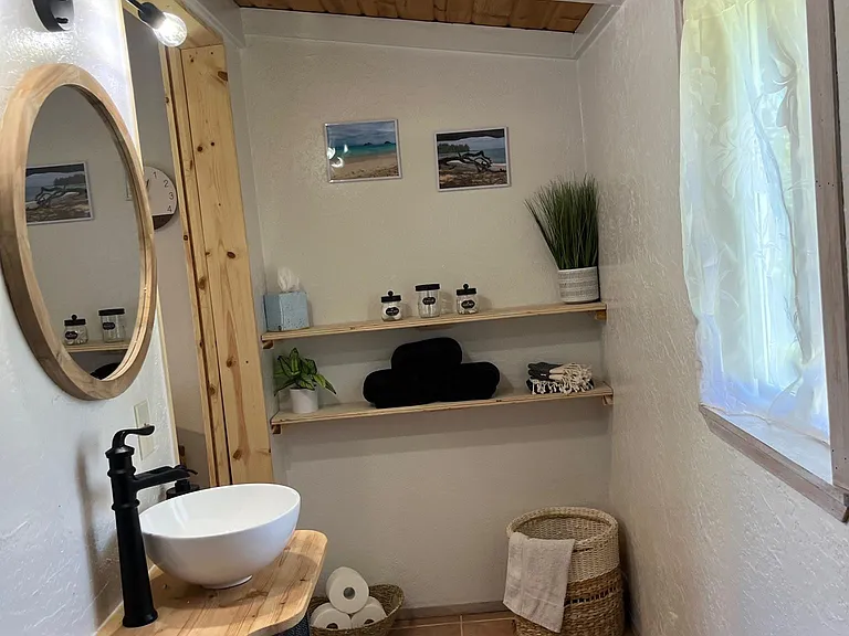 15-1485 Loke Rd #2 — Photo 14