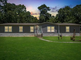 2453 Lakeview Point Rd, Quincy, FL 32351