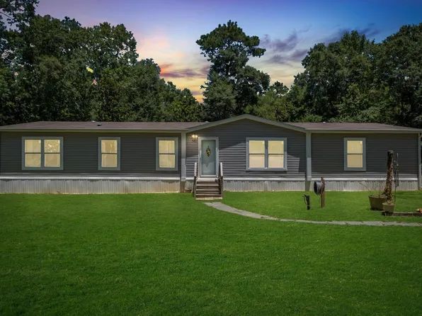 2453 Lakeview Point Rd, Quincy, FL 32351