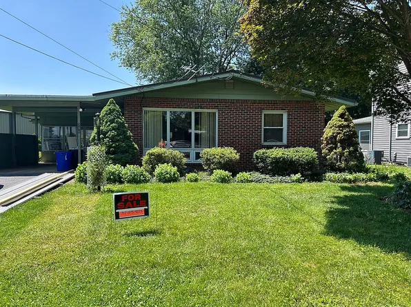 200 N Elm St, Lititz, PA 17543