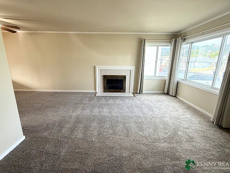 225 Alta Mesa Dr — Photo 3