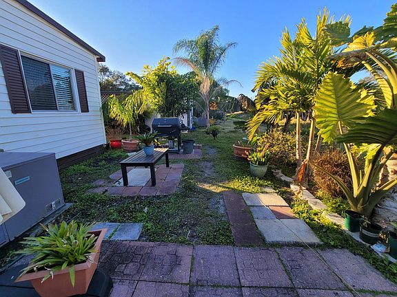 4th image of 7501 142nd Ave #487