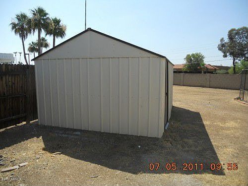 1st image of 3637 W Woodridge Dr