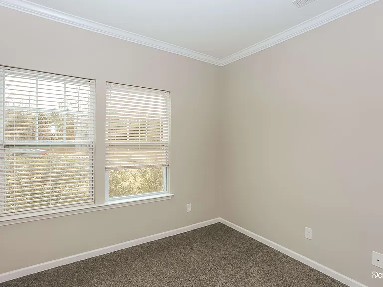 2445 Spruce St — Photo 11
