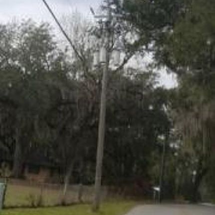 Exterior Neighborhood (street photo)