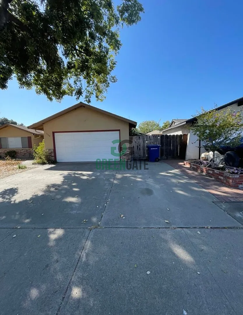 1708 Castilla Modesto Ready for Rent! Schedule a Showing Today! — Photo 1