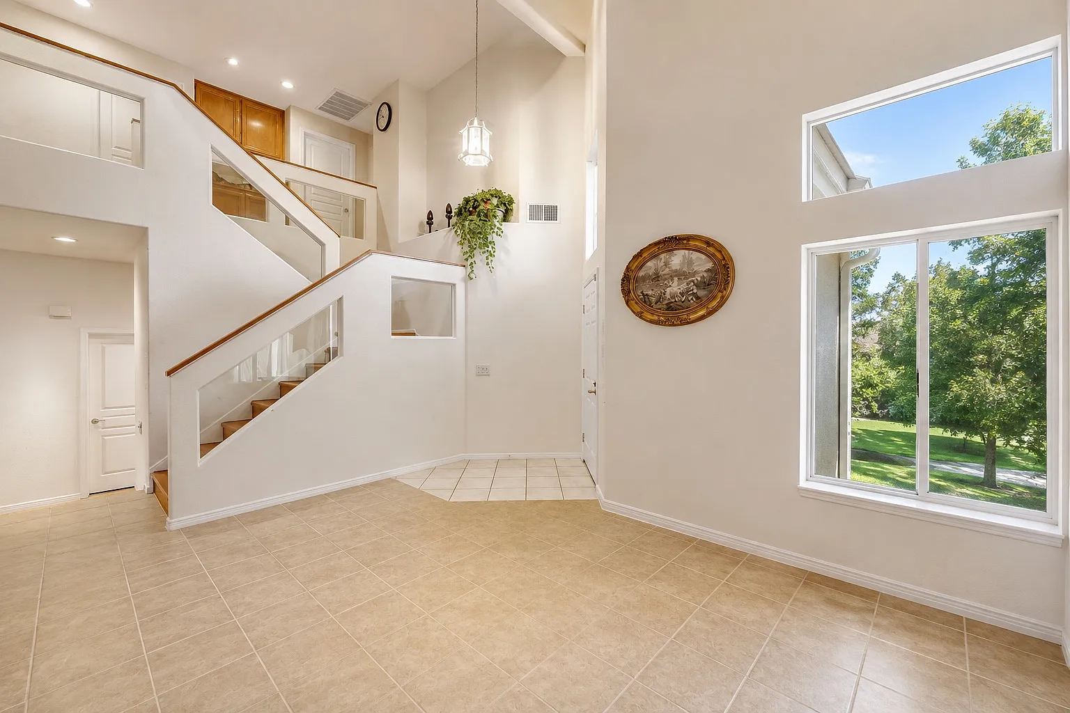 Zinnia Way, Elk Grove — Photo 3