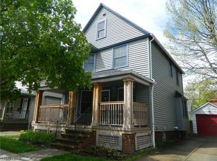 1574 Olivewood Ave, Lakewood, OH 44107