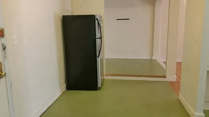 Rented by Lang Realty LLC | media 17