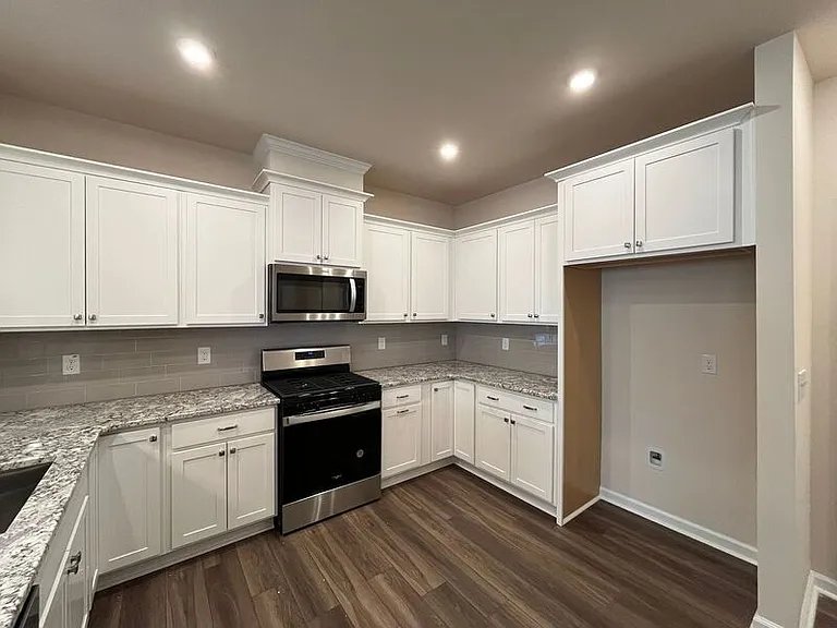 5718 Preveza Pl — Photo 6