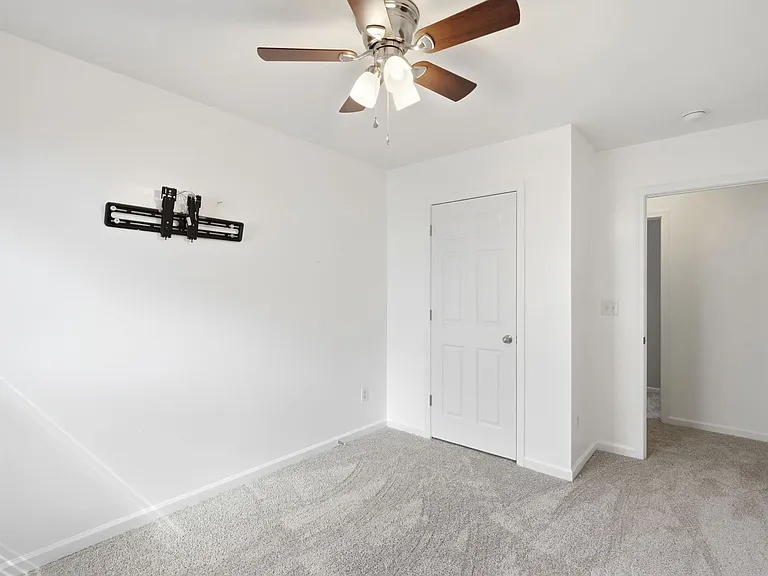 1906 Treefrog Ct — Photo 34