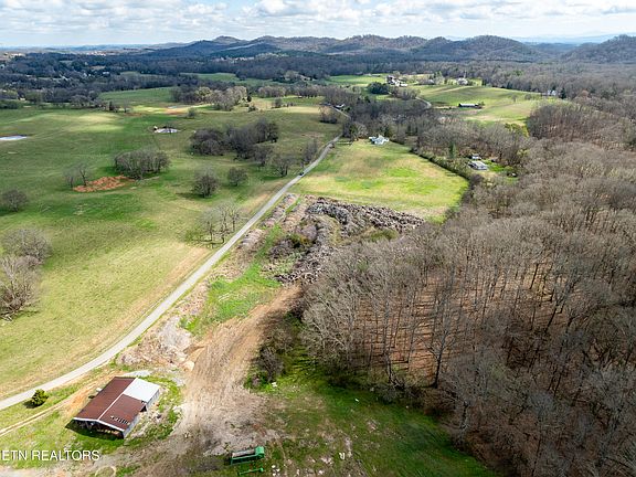 3rd image of 600 Bellview Rd #R3