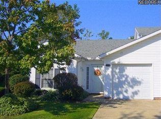 217 Harbor Ridge Ln UNIT 4, Fairport Harbor, OH 44077