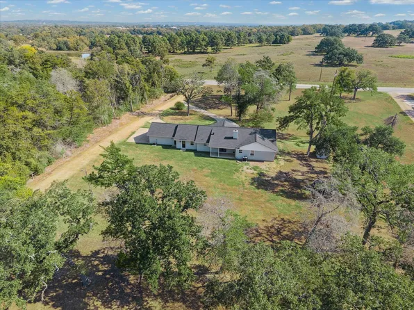 3455 Fm 1948 Rd N, Burton, TX 77835