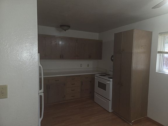 2nd image of 774 Eloise Ave APT 3