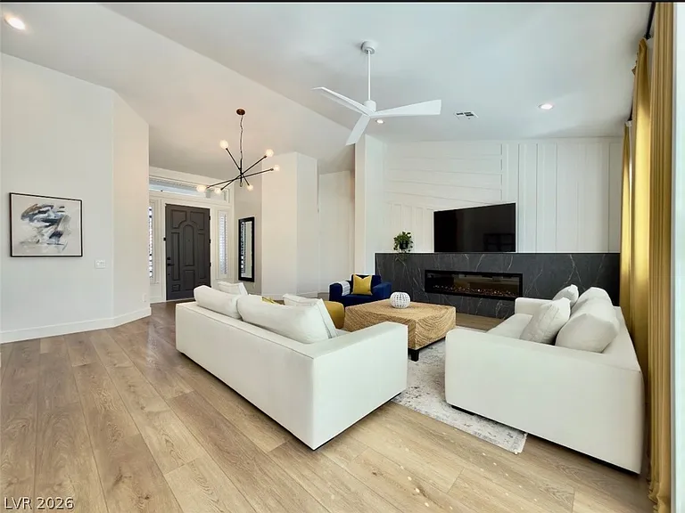 1524 Breeze Canyon Dr — Photo 15
