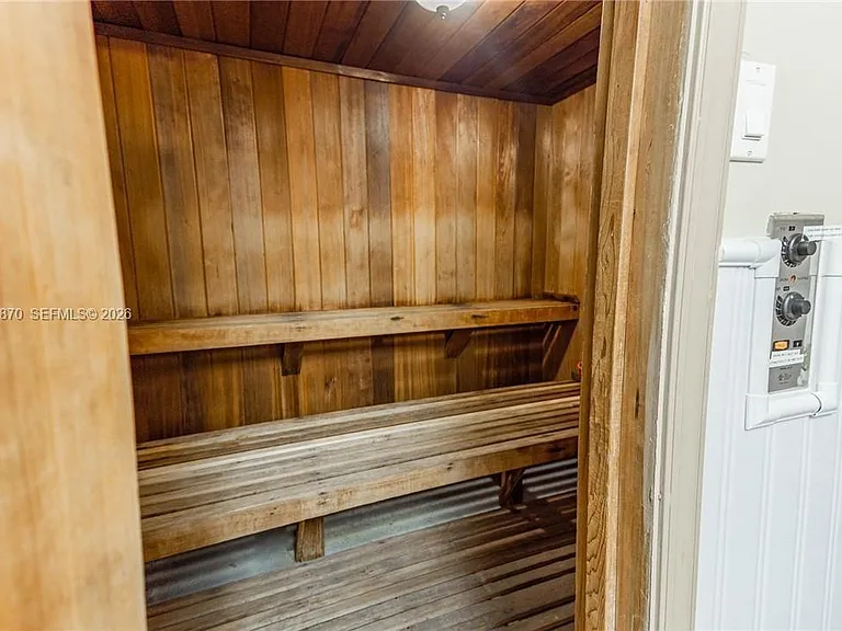 110 Cypress Club Dr #108 — Photo 26