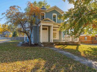 726 Park Ave, Pekin, IL