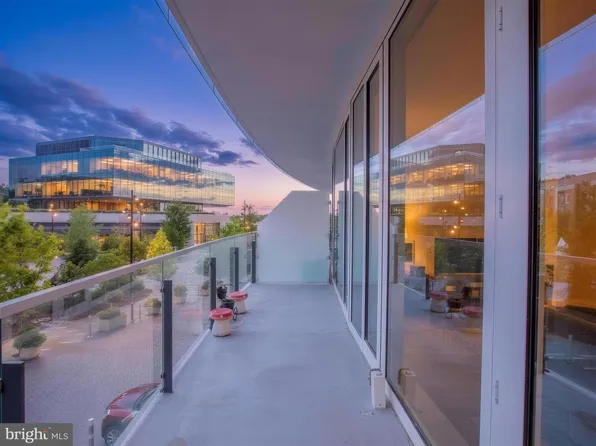 601 Wharf St SW Unit 204, Washington, DC 20024