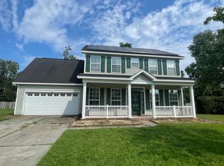 135 Hainsworth Dr, North Charleston, SC 29418