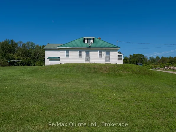 1477 Sulphide Rd, Tweed, ON K0K 3J0