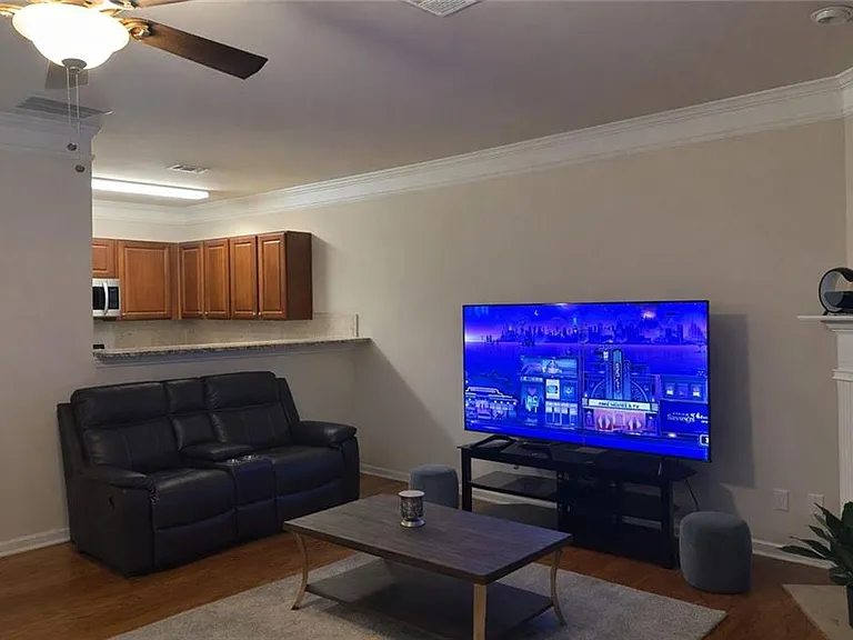 2129 Meadow Peak Rd — Photo 3