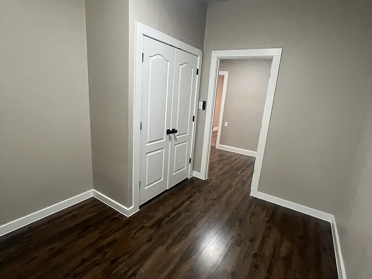 430 Cincinnati Ave — Photo 6
