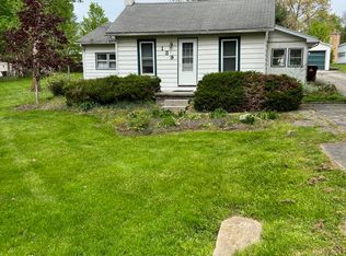 139 Cherry St, Dimondale, MI 48821