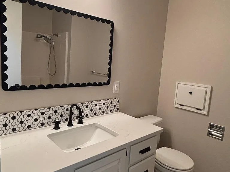 4705 N Derek Ct — Photo 10
